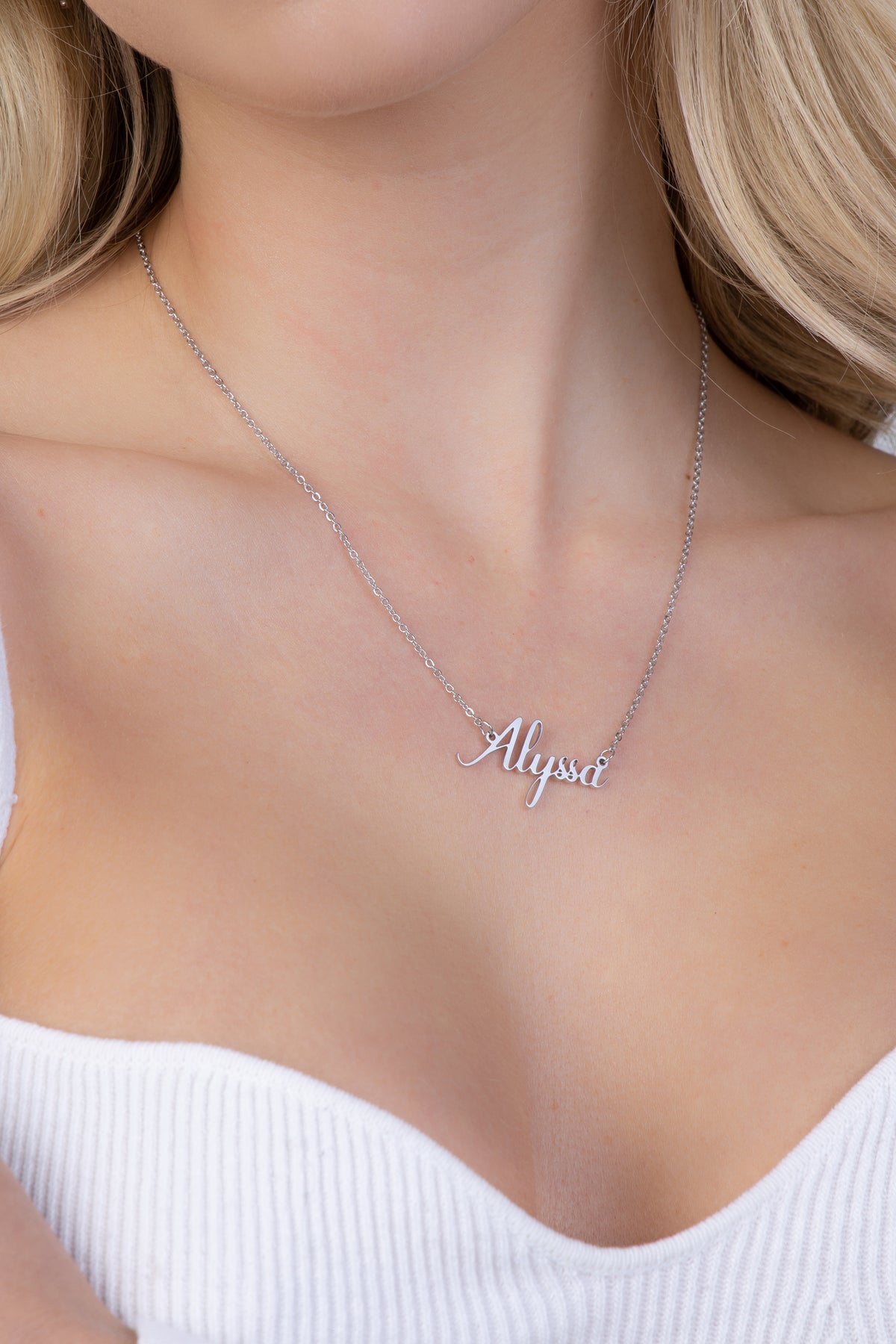 Amanda Name Necklace